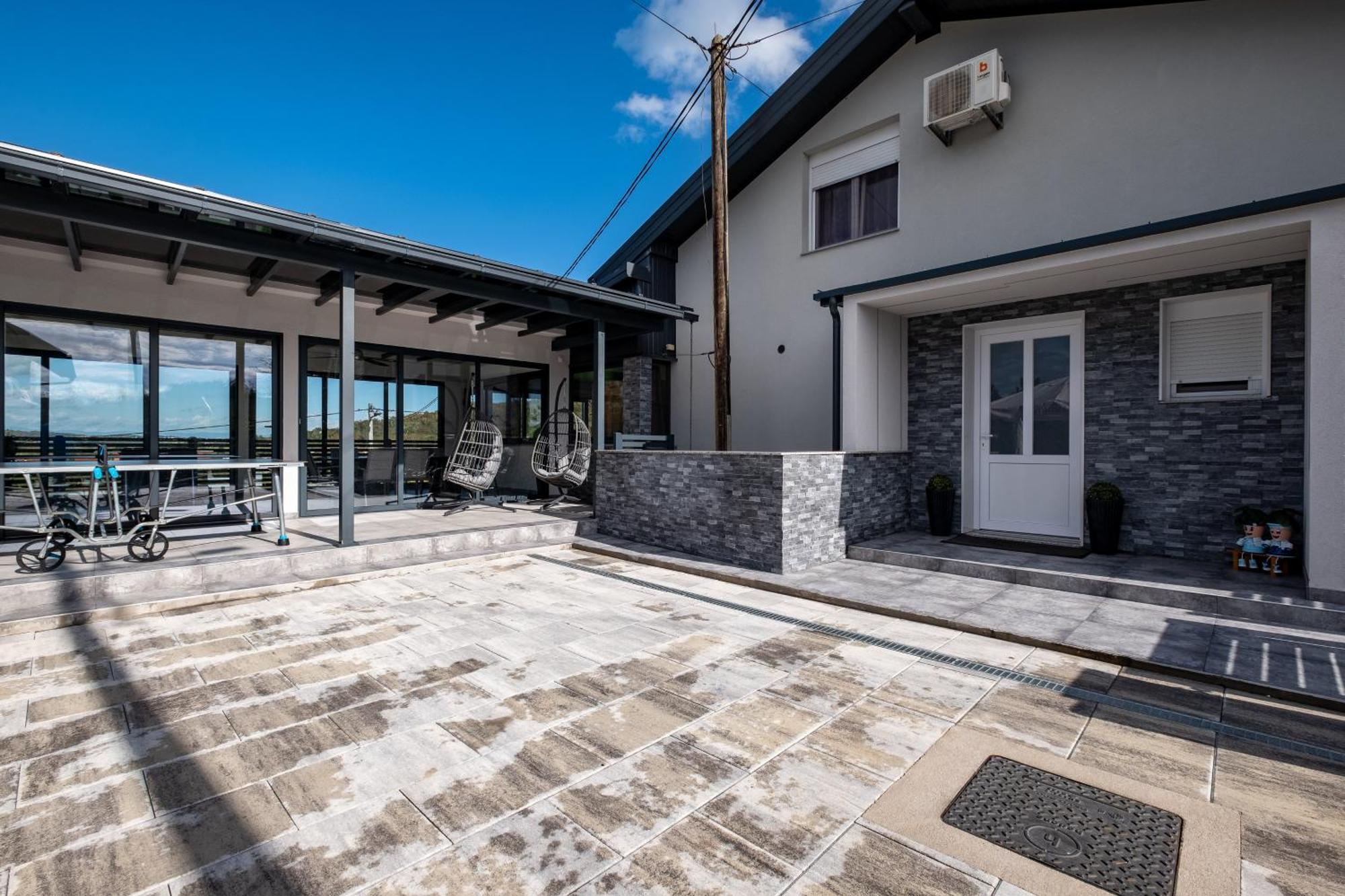 Relax House Marokis Villa Karlovac Dış mekan fotoğraf